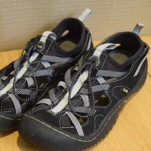 J-41 Jeep Trail Arries Water Shoes Women's Size M Black Closed Toe Sport Sandal